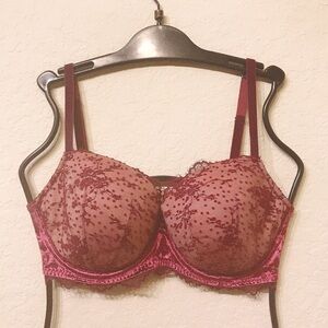 🔥ON SALE🔥2/$25🔥 💖 Victoria’s Secret Dream Angels Lined Demi Bra